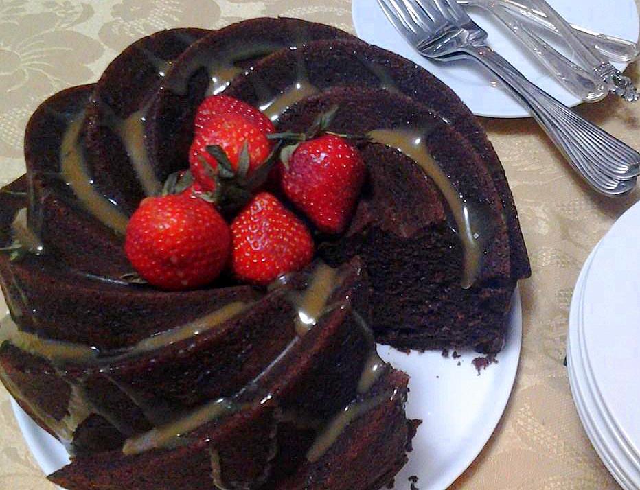 cake de chocolate con dulce de leche y fresas CocinaconPAM